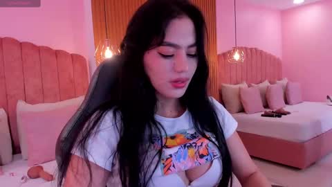 Snapshot of ariel_jonnes chatting on September 2025 05:47:02 PM Ariel online show from September 2025 05:47:02 PM