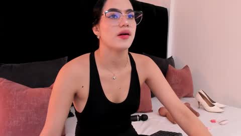 Snapshot of ariel_jonnes chatting on September 2025 05:27:02 PM Ariel online show from September 2025 05:27:02 PM