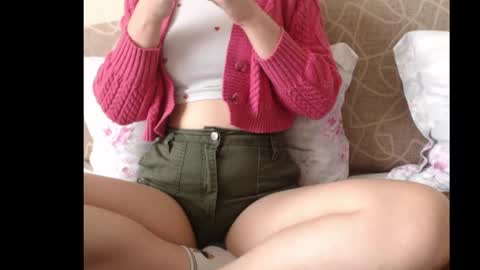 Snapshot of ariel_la chatting on May 2026 08:20:01 AM Ariella online show from May 2026 08:20:01 AM
