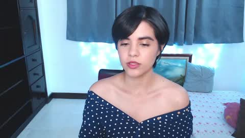 Snapshot of ariel_pinkdiamond chatting on April 2026 02:36:02 AM Ariel Pink Diamond online show from April 2026 02:36:02 AM