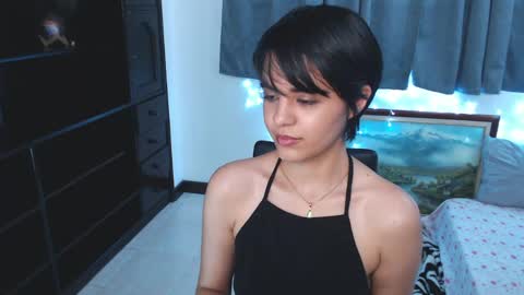 Snapshot of ariel_pinkdiamond chatting on April 2026 09:51:02 PM Ariel Pink Diamond online show from April 2026 09:51:02 PM