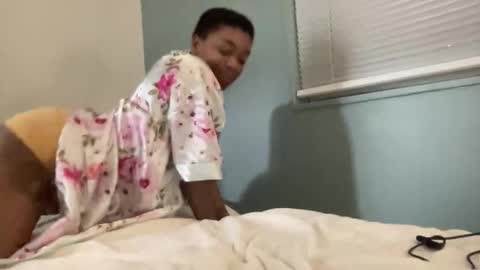 Snapshot of arielbliss69 chatting on March 2026 02:49:01 AM arielbliss69 online show from March 2026 02:49:01 AM