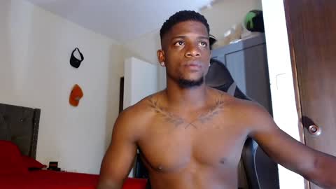 Snapshot of arielbronwxxx chatting on February 2025 02:24:01 PM chris online show from February 2025 02:24:01 PM