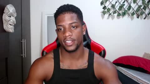 Snapshot of arielbronwxxx chatting on March 2025 08:14:02 PM chris online show from March 2025 08:14:02 PM