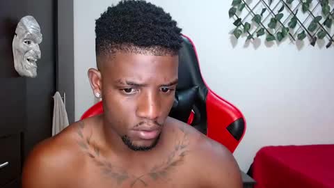 Snapshot of arielbronwxxx chatting on March 2025 03:38:02 PM chris online show from March 2025 03:38:02 PM