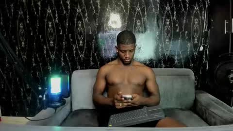 Snapshot of arielbronwxxx chatting on October 2025 05:57:01 PM chris online show from October 2025 05:57:01 PM
