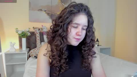 Snapshot of ariella_sol chatting on May 2026 01:25:02 AM Ariella GTM3 Tue Wed Thu Fri Sat 0400 am-1030pm online show from May 2026 01:25:02 AM