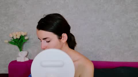 arielstonks_lovee online show from September 2025 03:42:02 AM