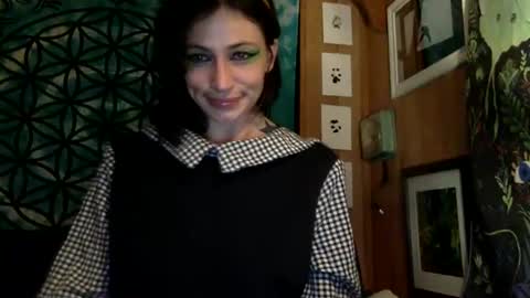 ariel  colin when hes here online show from December 2024 06:01:01 AM