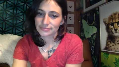 ariel  colin when hes here online show from December 2024 07:31:02 PM