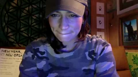 ariel  colin when hes here online show from January 2025 02:35:02 AM