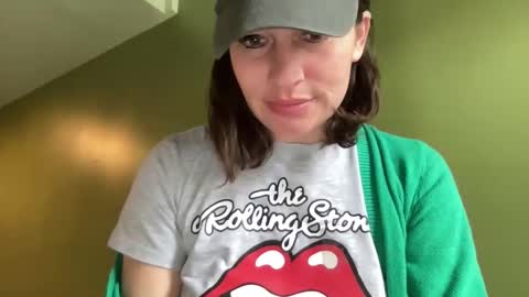 Snapshot of arielwyld chatting on February 2026 04:16:02 PM ariel colin when hes here online show from February 2026 04:16:02 PM