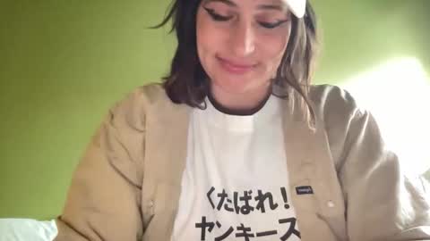 ariel  colin when hes here online show from March 2026 04:33:01 PM