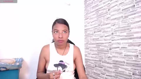 Snapshot of arietta_ chatting on November 2025 01:10:01 PM ARIETTA online show from November 2025 01:10:01 PM