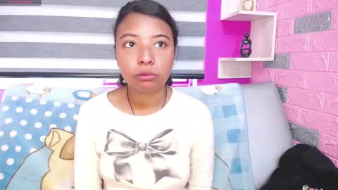 Snapshot of arietta_ chatting on December 2025 12:58:02 PM ARIETTA online show from December 2025 12:58:02 PM