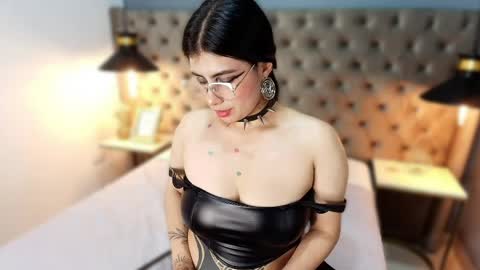 Ariia sweett online show from April 2026 05:29:02 AM