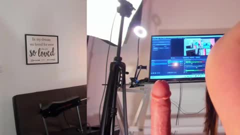  Arianna  online show from February 2025 02:02:01 PM