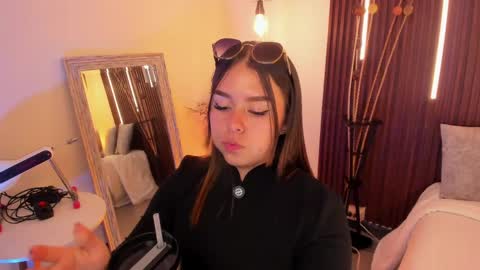  Arianna  online show from April 2026 09:50:02 PM