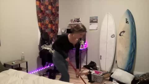 Snapshot of ariicutekitty chatting on February 2025 07:15:01 AM airskiii online show from February 2025 07:15:01 AM