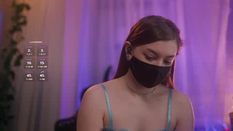 Arina online show from March 2025 01:18:01 PM