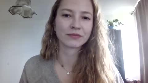 Snapshot of arionette chatting on April 2026 02:00:02 PM arionette online show from April 2026 02:00:02 PM