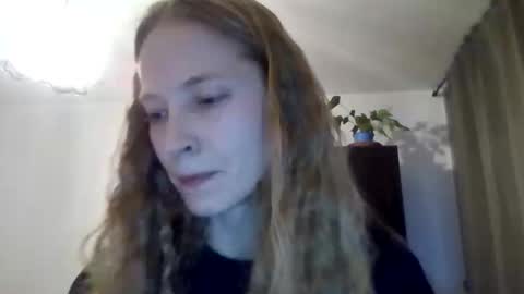 Snapshot of arionette chatting on April 2026 06:14:02 PM arionette online show from April 2026 06:14:02 PM