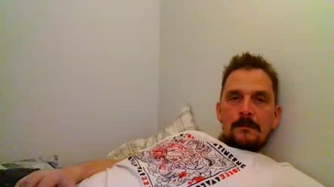 Snapshot of ariparikrigsmann chatting on December 2024 08:07:01 PM ariparikrigsmann online show from December 2024 08:07:01 PM