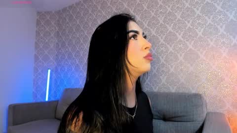 Ari Robert online show from November 2025 03:50:02 AM