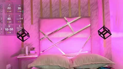 Aris Suarez online show from April 2026 04:12:02 PM