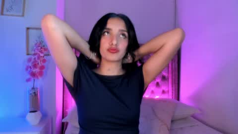 Snapshot of aris_suarez chatting on May 2026 04:30:02 AM Aris Suarez online show from May 2026 04:30:02 AM