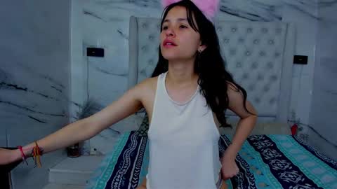 arisha_lee2 online show from October 2025 10:21:01 PM