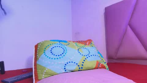 Snapshot of arleth_1 chatting on October 2025 03:18:02 AM Arleth online show from October 2025 03:18:02 AM