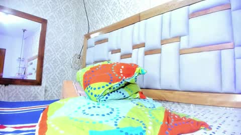 Arleth  online show from November 2025 03:50:02 AM