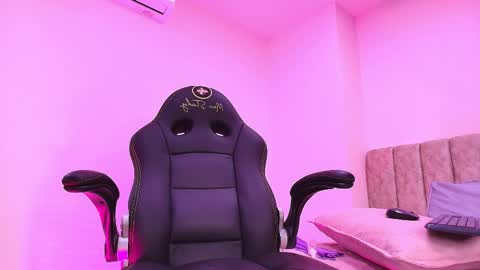 Snapshot of arleth_1 chatting on January 2026 03:09:02 AM Arleth online show from January 2026 03:09:02 AM