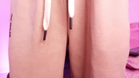 Snapshot of arleth_1 chatting on February 2026 03:11:01 AM Arleth online show from February 2026 03:11:01 AM