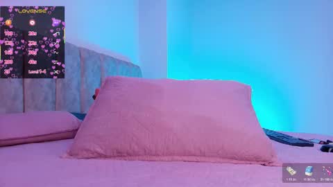 Snapshot of arleth_1 chatting on February 2026 03:36:01 AM Arleth online show from February 2026 03:36:01 AM