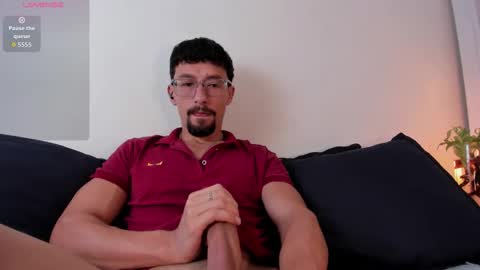 Snapshot of arleymoren chatting on March 2026 01:48:01 PM Arley Moren online show from March 2026 01:48:01 PM