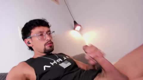 Snapshot of arleymoren chatting on April 2026 03:07:01 AM Arley Moren online show from April 2026 03:07:01 AM