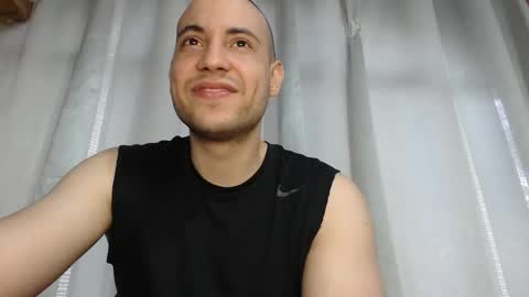 ARMANDO online show from November 2025 05:37:02 PM