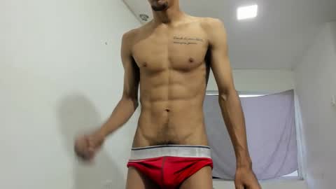 Snapshot of armanidark chatting on April 2026 11:33:01 AM armanidark online show from April 2026 11:33:01 AM