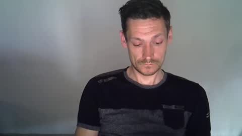 arnoanro online show from March 2026 04:35:02 PM