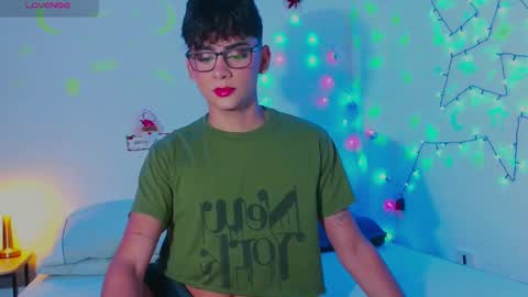 Arnold online show from December 2024 08:37:01 PM