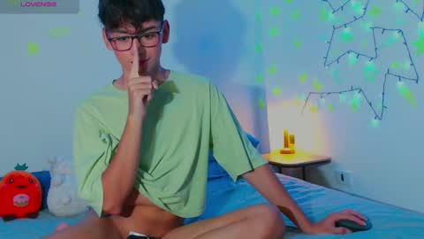 Arnold online show from January 2025 10:02:02 PM