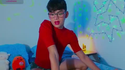 Arnold online show from January 2025 10:19:01 PM