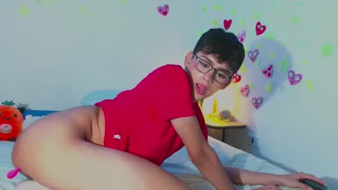 Arnold online show from February 2025 10:14:02 PM