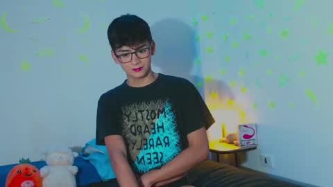 Arnold online show from March 2025 08:05:01 PM