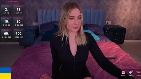 Snapshot of arolinanight chatting on March 2026 10:00:02 PM AROLINA online show from March 2026 10:00:02 PM