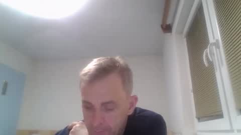 aromannn online show from November 2025 10:08:02 PM