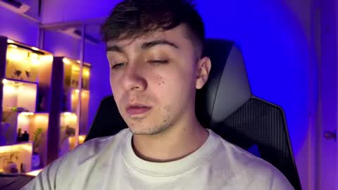 aron__cooper online show from September 2025 12:11:01 AM