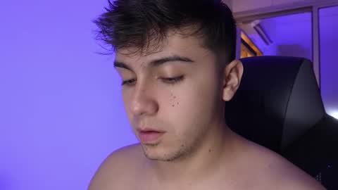 aron__cooper online show from October 2025 02:26:01 AM